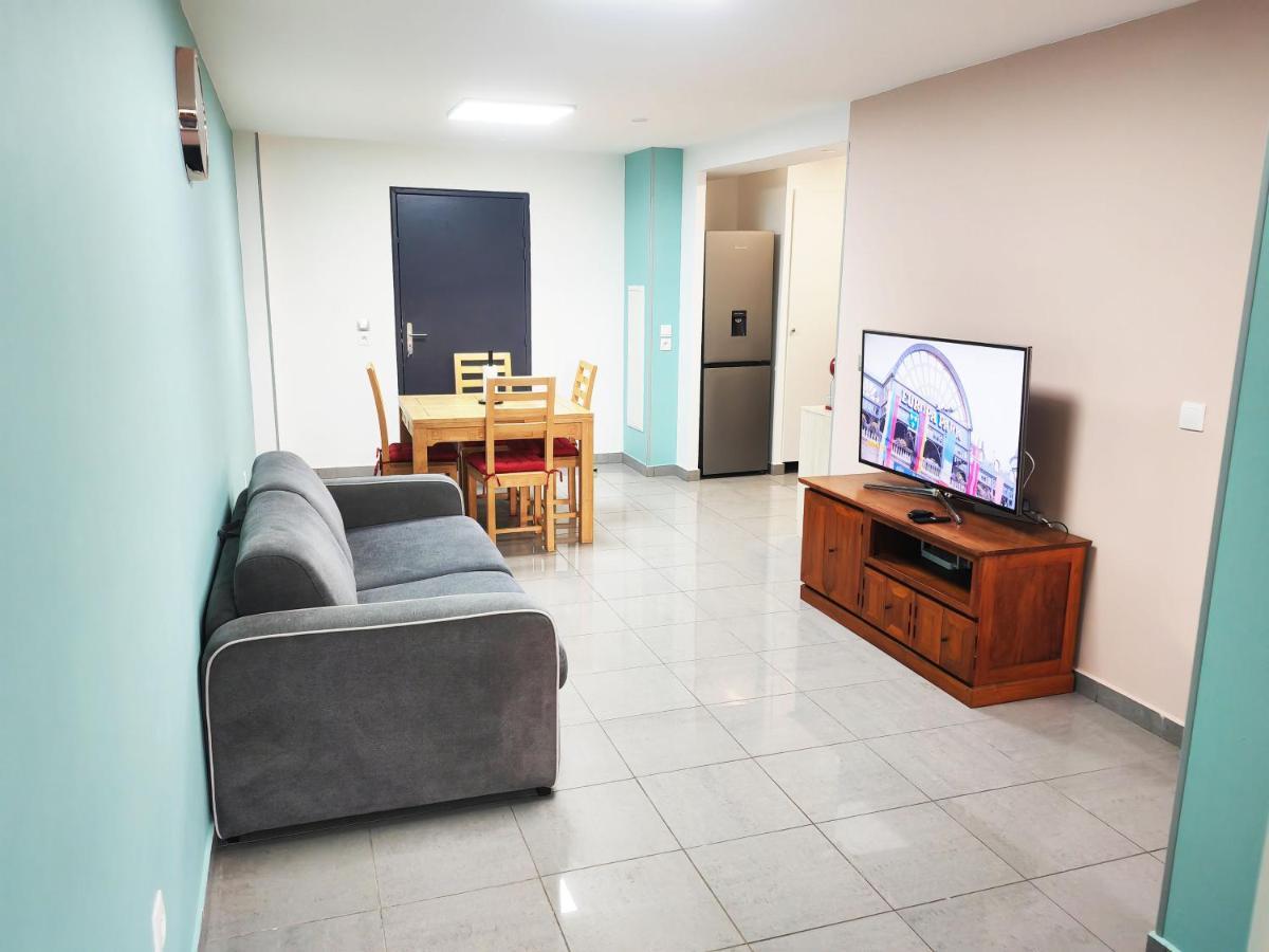 Appartement Le 5Eme As // F2 Totalement Refait A Neuf à Saint-Denis Extérieur photo